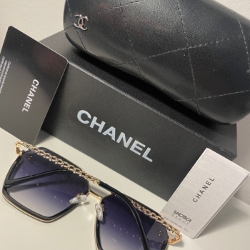 Ogłoszenie - Oryginalne okulary Chanel polaryzacja - 390,00 zł