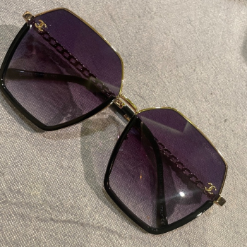 Ogłoszenie - Oryginalne okulary Chanel polaryzacja - 390,00 zł