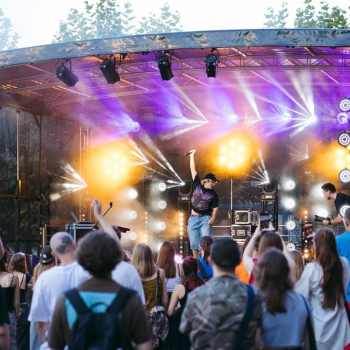 Ogłoszenie - Nagłośnienie. Scena. Światło. Ekran Led - Katowice - 100,00 zł