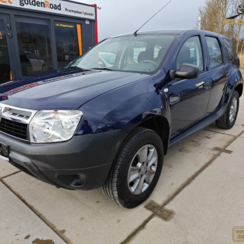 Ogłoszenie - DUSTER   1,6 16v  centralny wspomaganie alu hak 90 000 km OPŁACONY - 17 900,00 zł