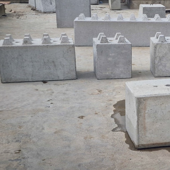 Ogłoszenie - BLOCZKI Bloki betonowe LEGO - 140,00 zł