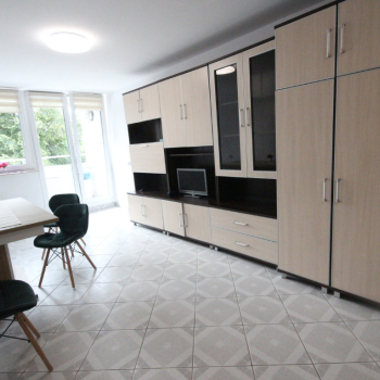 Ogłoszenie - 2pok, 42met, okolice Sky Towera BALKON/WINDA/PARKING (Wrocław) - Wrocław - 567 000,00 zł