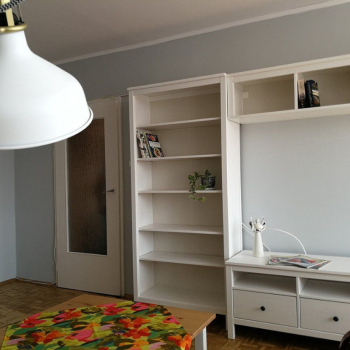 Ogłoszenie - 2pok, 37met, okolice Lotniczej BALKON/WINDA (Wrocław) - 1 650,00 zł