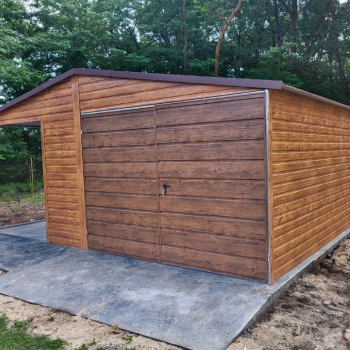 Ogłoszenie - Garaż Blaszany drewnopodobny 4×5 + 2×5 wiata na słupkach PREMIUM - 8 400,00 zł