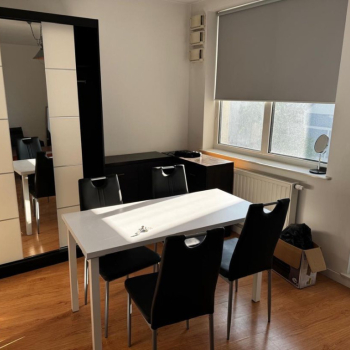 Ogłoszenie - 1pok, 28met, okolice Dąbrowskiego BALKON/WINDA (Wrocław) - 2 700,00 zł