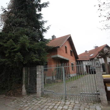 Ogłoszenie - 5pok, 250met, okolice Okólnej OGRÓD/TARAS/PIWNICA (Wrocław)