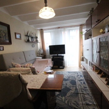 Ogłoszenie - 3pok, 46met, okolice Pereca BALKON/PIWNICA/WINDA (Wrocław)