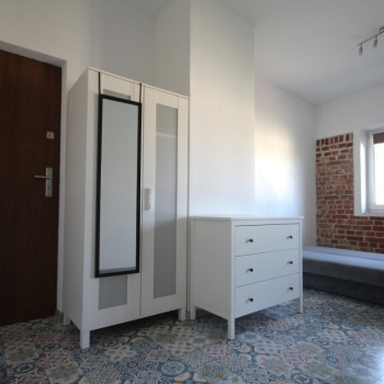 Ogłoszenie - 1pok, 27met, Okolice Tkackiej (Wrocław)