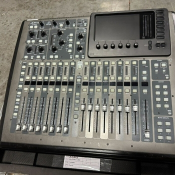 Ogłoszenie - Behringer X32 Compact 40-channel Digital Mixer  console