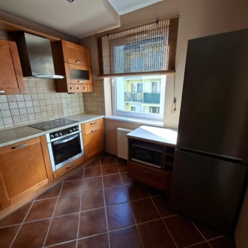 Ogłoszenie - 2pok, 52met, okolice Złotnickiej PO REMONCIE/BALKON (Wrocław)
