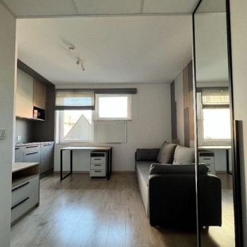Ogłoszenie - 1pok, 16met, okolice Joanitów WINDA/2019 (Wrocław)
