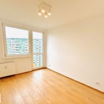 Ogłoszenie - 3pok, 53met, okolice Pieszej BALKON/PIWNICA/WINDA (Wrocław)