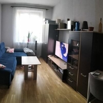 Ogłoszenie - 3pok, 55met, okolice Chabrowej BALKON/PIWNICA (Wrocław)
