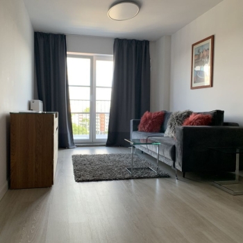 Ogłoszenie - 2pok, 52met, Okolice Legnickiej BALKON/WINDA (Wrocław)