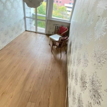 Ogłoszenie - 2pok, 42met, okolice Białowieskiej BALKON/PIWNICA/WINDA (Wrocław)