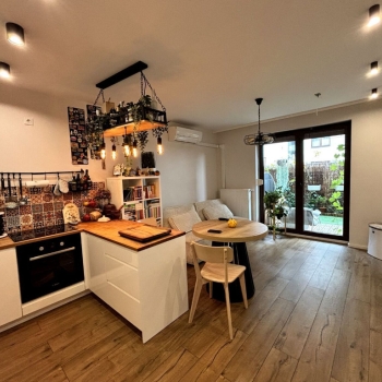 Ogłoszenie - 2pok, 44met, okolice Lotniska TARAS/OGRÓD/2016 (Wrocław)