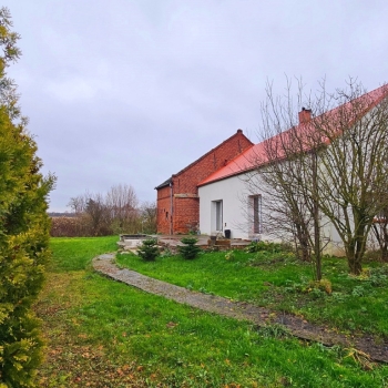 Ogłoszenie - 2pok, 182met, Dom wolnostojący PIWNICA/OGRÓD (Radzieszyn)