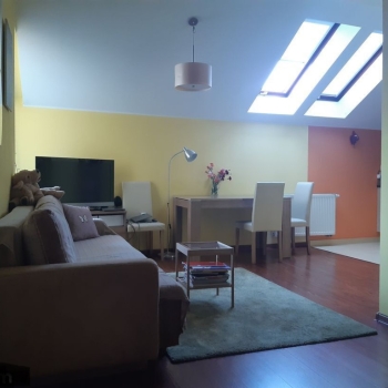 Ogłoszenie - 2pok, 41met, okolice Parkowej BALKON/MP/2009 (Wysoka)