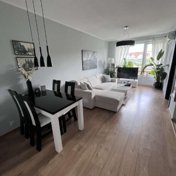 Ogłoszenie - 2pok, 38met, Okolice Gazowej BALKON/WINDA/2009 (Wrocław)