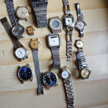 Ogłoszenie - Stare zegarki,spora ilość.