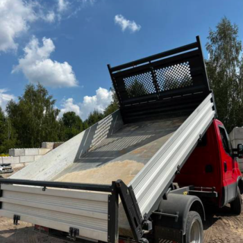 Ogłoszenie - Usługi transportowe wywrotka kiper Rzeszów Krasne tel 692120020 Podkarpacie