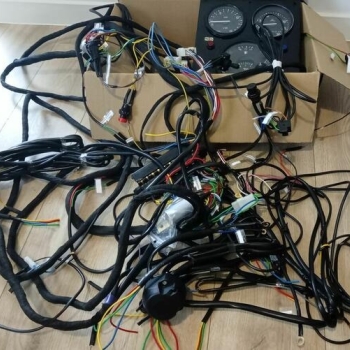 Ogłoszenie - Instalacja elektryczna Bizon Rekord Z058 kpl. Z zegarami