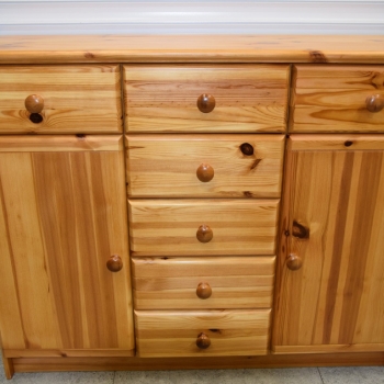 Ogłoszenie - komoda z drewna sosnowego - jak nowa