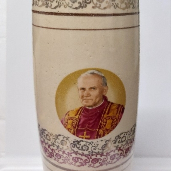 Ogłoszenie - Sprzedam Wazon Jubileuszowy Limitowany Lata 80- z Papieżem