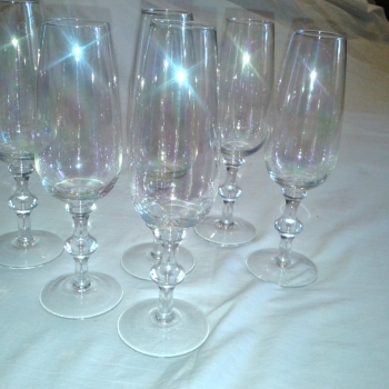 Ogłoszenie - KIELISZKI OPALIZUJĄCE DO SZAMPANA