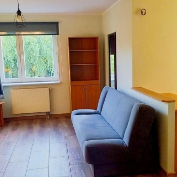 Ogłoszenie - 2pok, 37met, Okolice Bzowej KOMÓRKA/2001 (Wrocław)