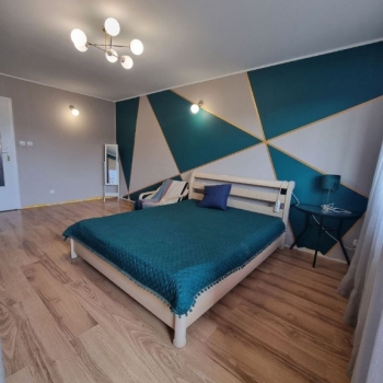 Ogłoszenie - 4pok, 85met, okolice Kosmonautów 2 POZIOMY/BALKON (Wrocław)