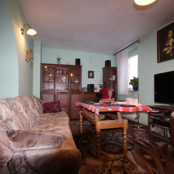 Ogłoszenie - 5pok, 103met, Okolice Kromera ROZKŁAD/PIWNICA/OGRÓD (Wrocław)