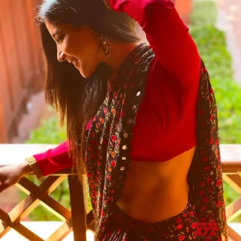 Ogłoszenie - 🄿 Khudairah Call Girls +971581708105 Call Girls in Khudairah