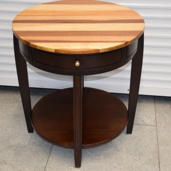 Ogłoszenie - stolik z drewna tekowego - jak nowy