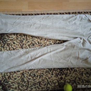 Ogłoszenie - Spodnie rozmiarM