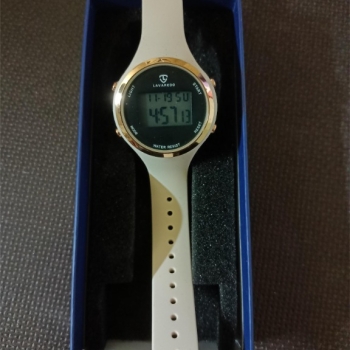 Ogłoszenie - Zegarek elektroniczny marki Lavaredo