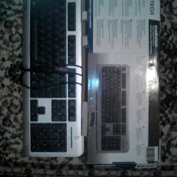 Ogłoszenie - Klawiatura do komputera