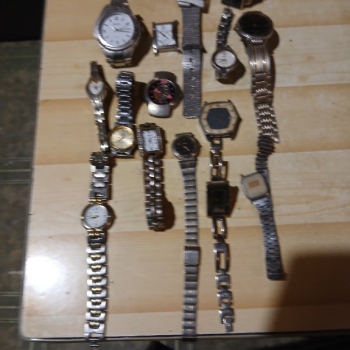 Ogłoszenie - Zestaw zegarków, komplet.