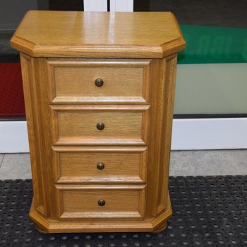 Ogłoszenie - komoda dębowa z szufladami - jak nowa