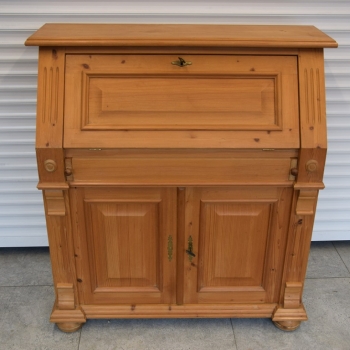Ogłoszenie - sekretarzyk z drewna świerkowego - super stan