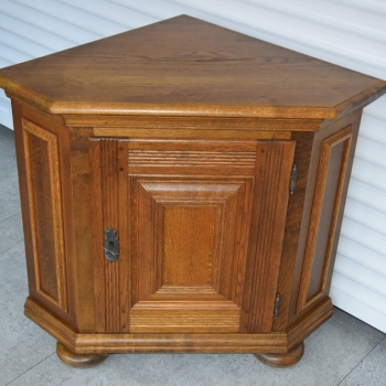 Ogłoszenie - komoda narożna z drewna dębowego - jak nowa