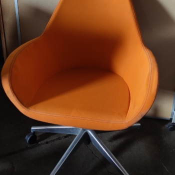 Ogłoszenie - Fotel obrotowy Profim 10E używany - Stan bardzo dobry, FAKTURA VAT !!! - Wrocław - 100,00 zł