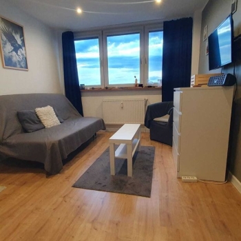 Ogłoszenie - 2pok, 31met, okolice Bednarskiej KOMÓRKA/WINDA (Wrocław)