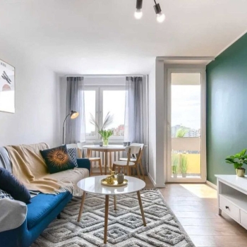 Ogłoszenie - 4pok, 60met, Okolice Drzewieckiego LOGGIA/PIWNICA (Wrocław)