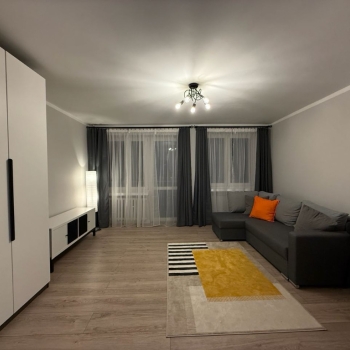 Ogłoszenie - 2pok, 49met, Okolice Kolejowej PO REMONCIE/BALKON (Wrocław)