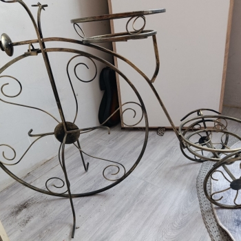 Ogłoszenie - Sprzedam