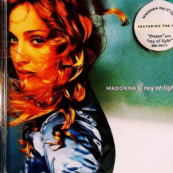 Ogłoszenie - Polecam Wspaniały Album Cd MADONNA -Album - Ray Of - Zachodniopomorskie - 42,50 zł