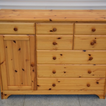 Ogłoszenie - komoda z drewna sosnowego - super stan