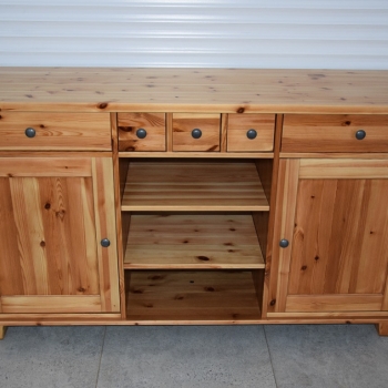 Ogłoszenie - komoda z drewna sosnowego - jak nowa