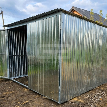 Ogłoszenie - Garaż 3×5 m blaszany – II gat – konstrukcja wolnostojąca – na budowe GB110